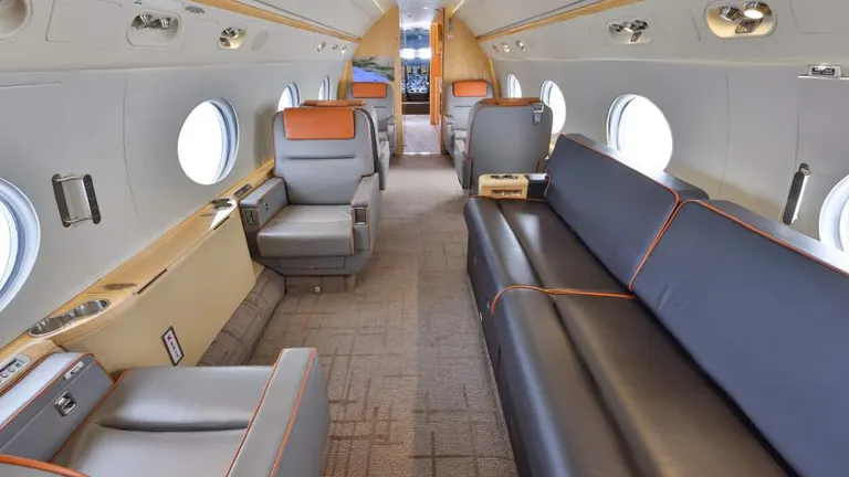 2011 Gulfstream G550 cabin