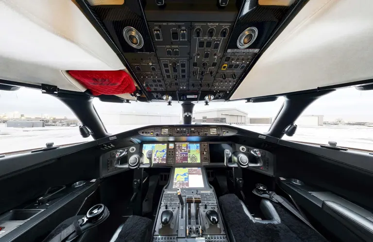 2013 Bombardier Global 6000 - Photo 10