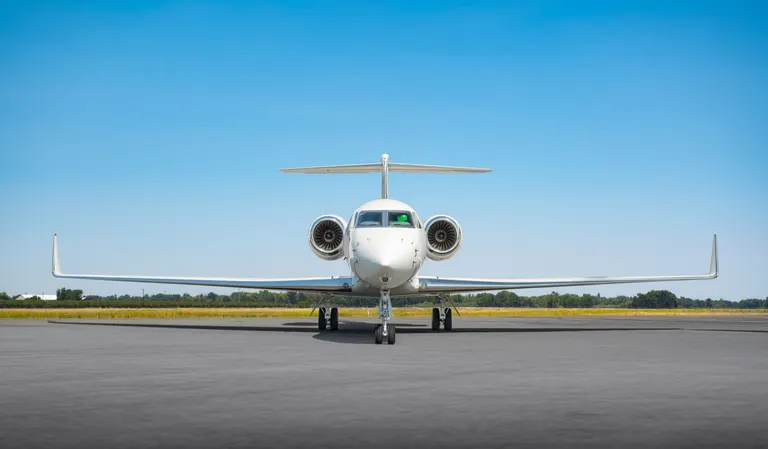 2013 Gulfstream G550 exterior