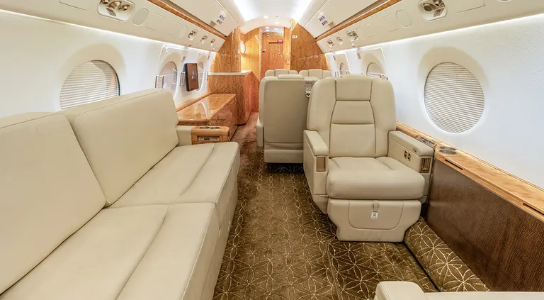 2013 Gulfstream G550 cabin