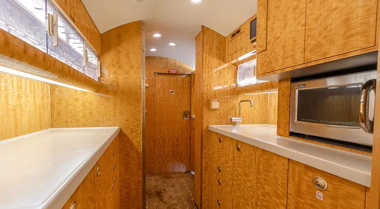 2013 Gulfstream G550 cabin