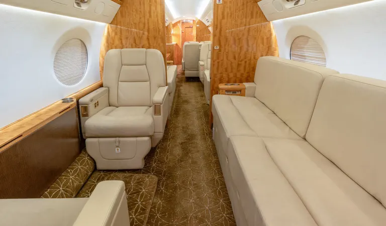 2013 Gulfstream G550 cabin