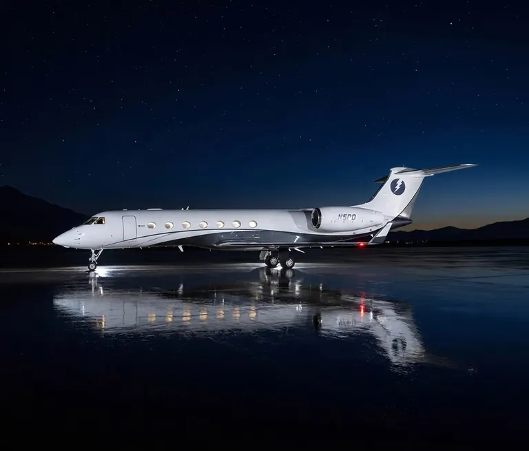 2013 Gulfstream G550 exterior