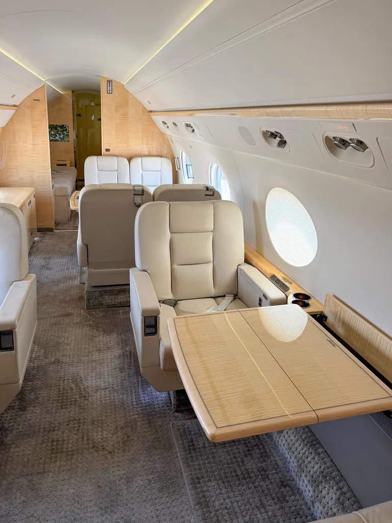 2013 Gulfstream G550 cabin