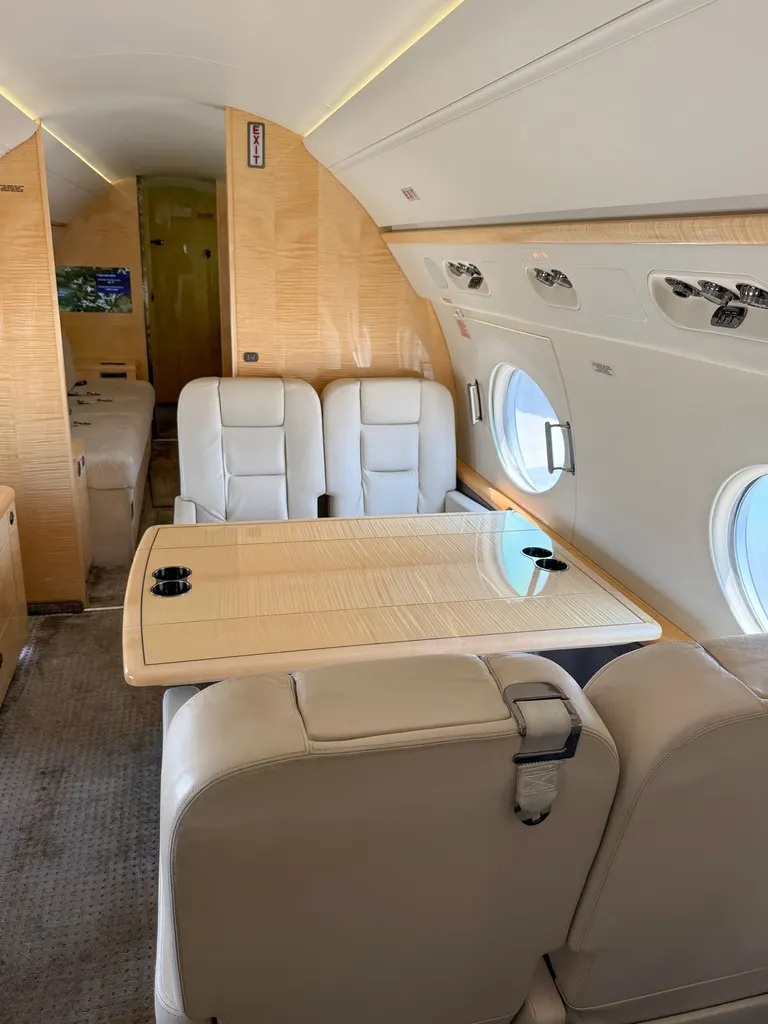 2013 Gulfstream G550 cabin