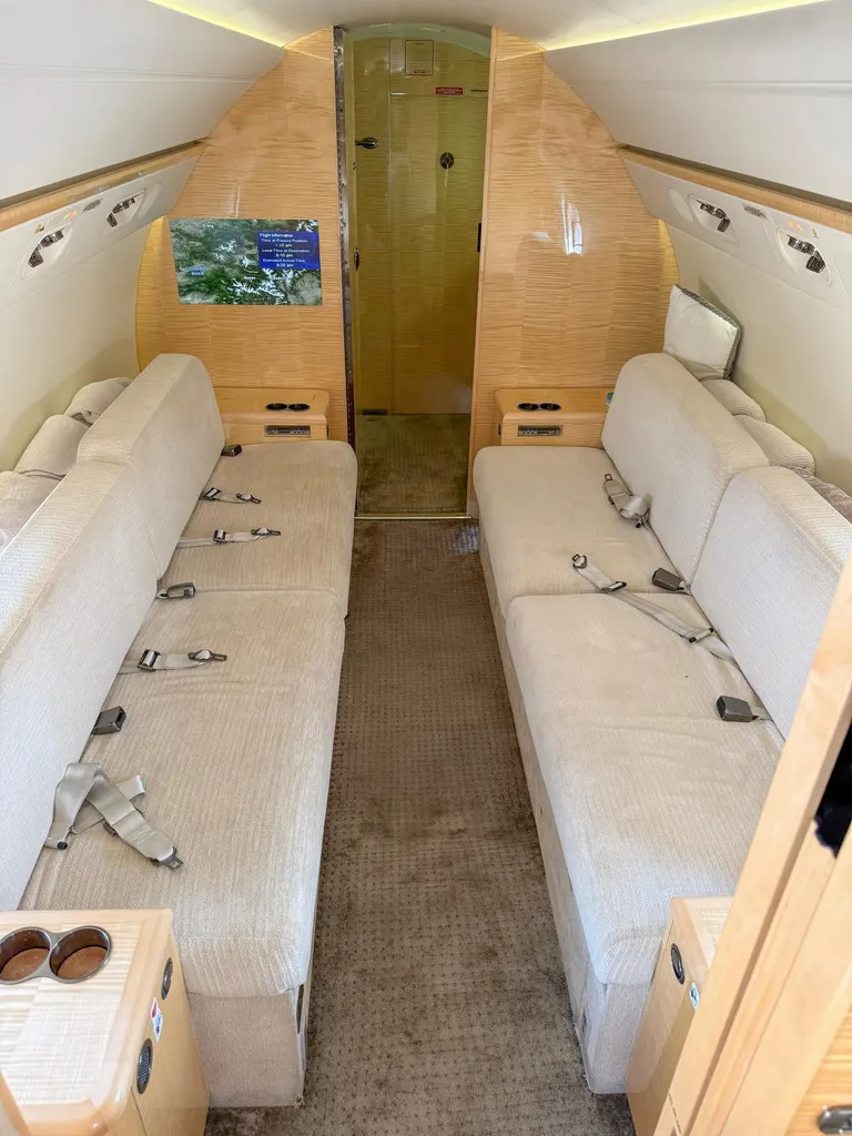 2013 Gulfstream G550 cabin