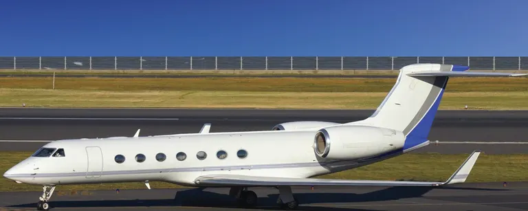 2013 Gulfstream G550 exterior