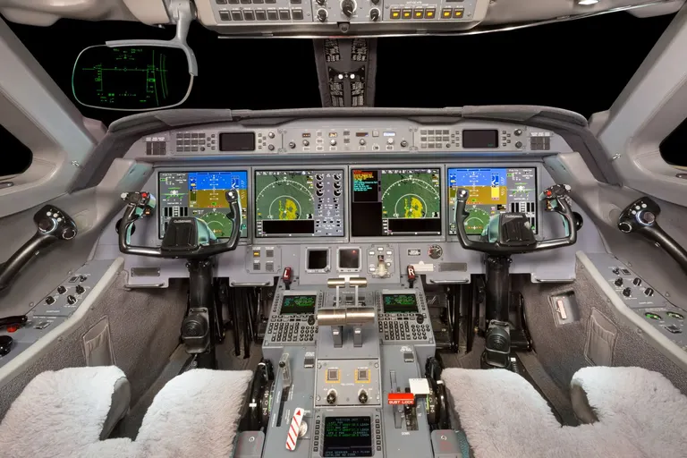 2013 Gulfstream G550 cabin