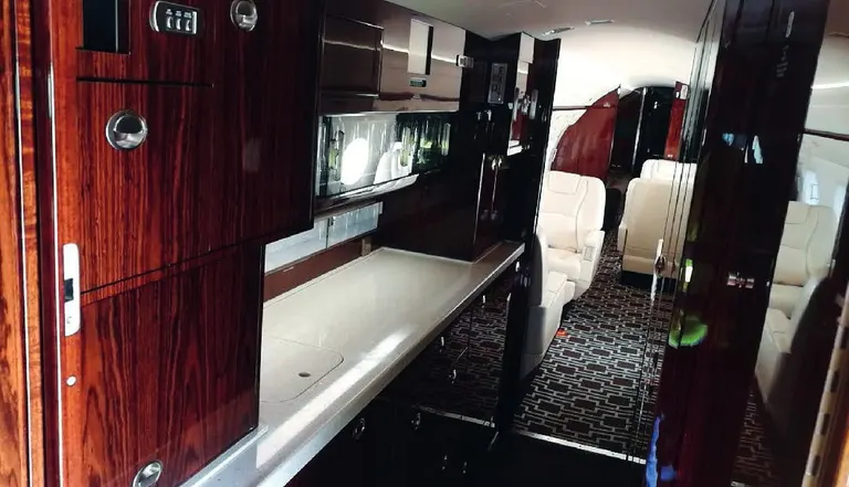 2013 Gulfstream G550 cabin