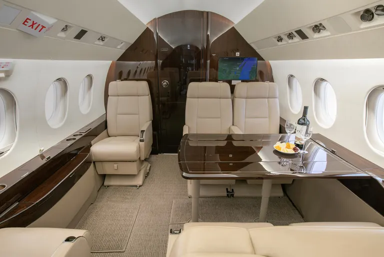 2014 Dassault Falcon 2000LXS - Photo 7