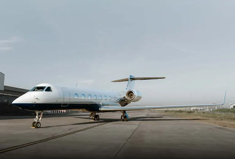 2015 Gulfstream G550 exterior