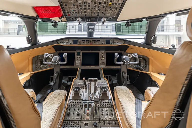 2017 Bombardier Global 6000 cabin