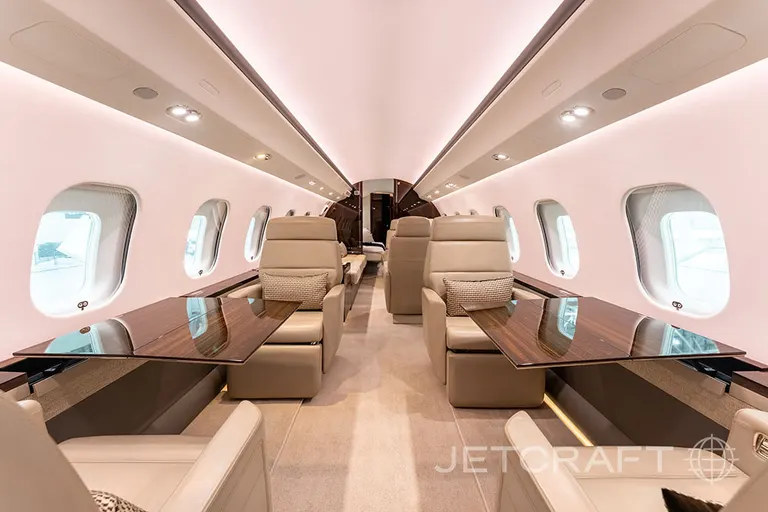 2017 Bombardier Global 6000 cabin