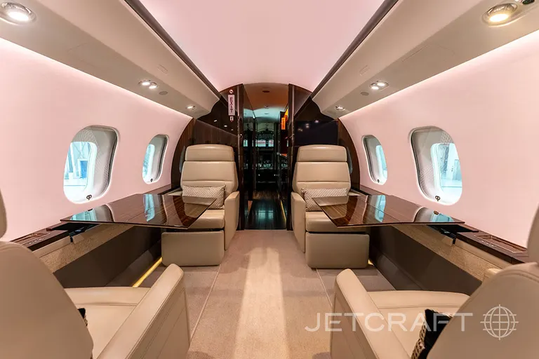 2017 Bombardier Global 6000 cabin