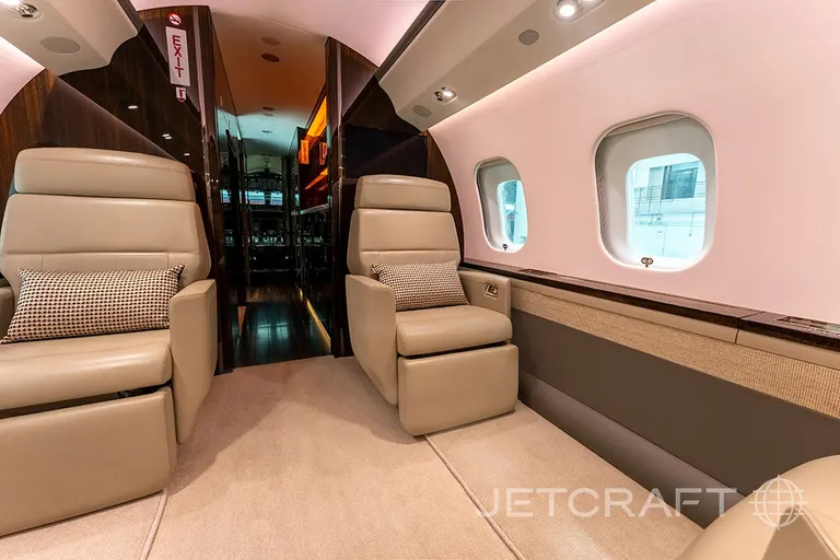 2017 Bombardier Global 6000 cabin