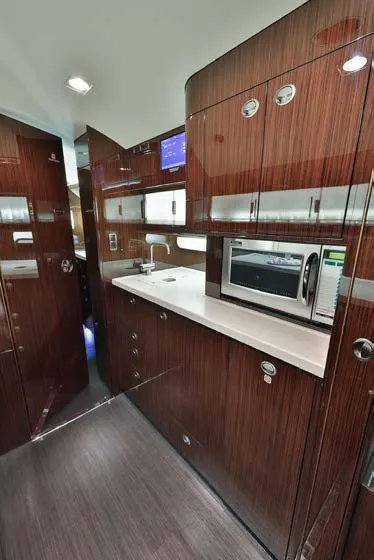 2018 Gulfstream G550 cabin