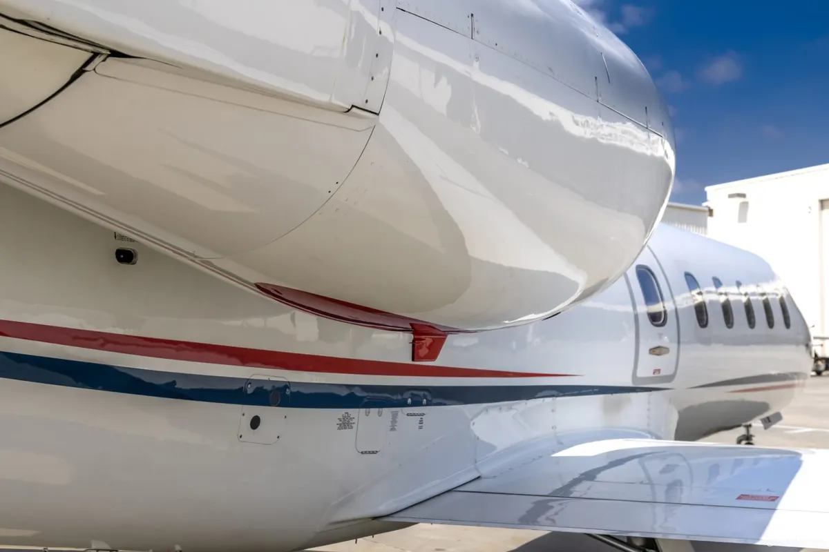 1998 Bombardier Learjet 60 - Photo 14