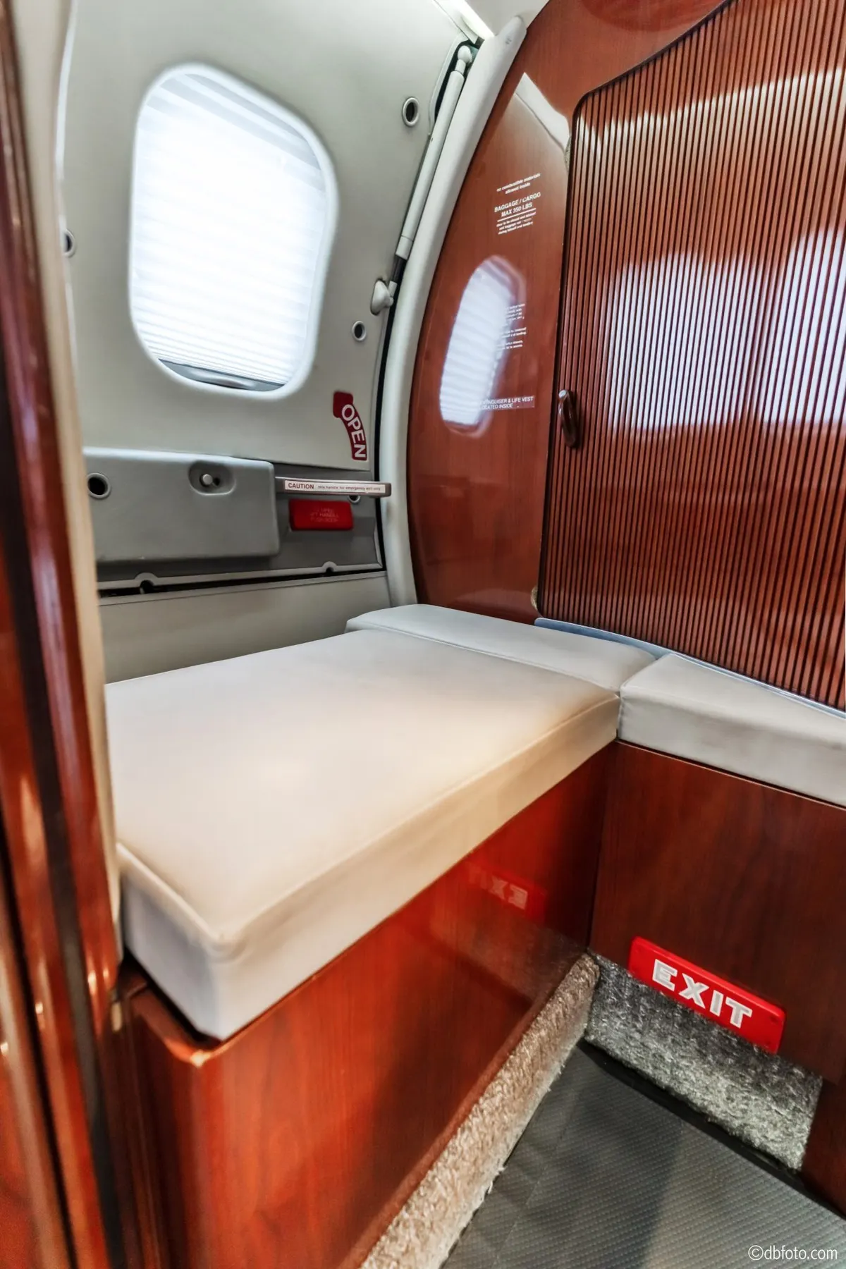 1998 Bombardier Learjet 60 - Photo 20