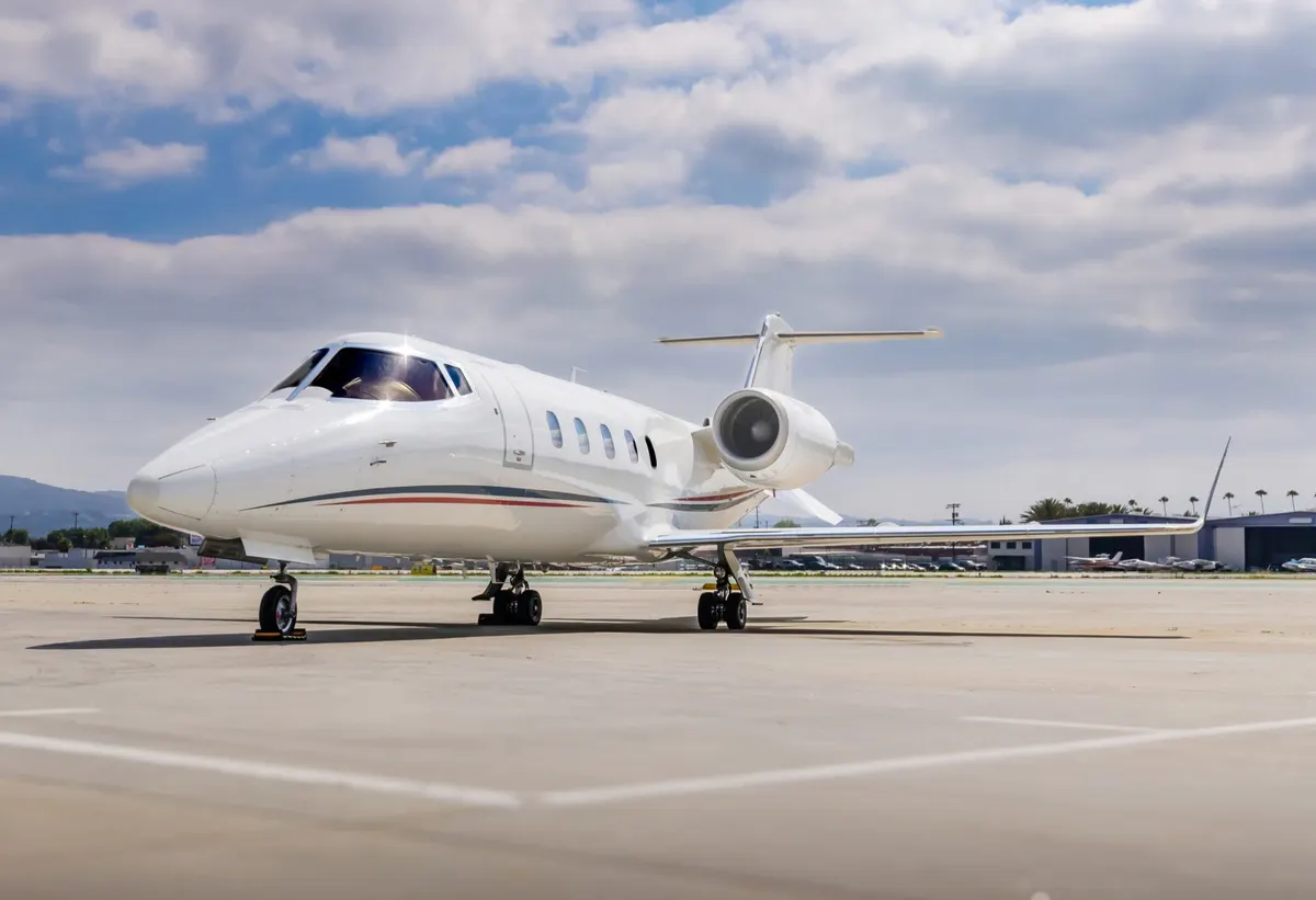 1998 Bombardier Learjet 60 - Photo 9