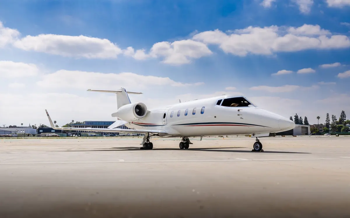 1998 Bombardier Learjet 60 - Photo 10