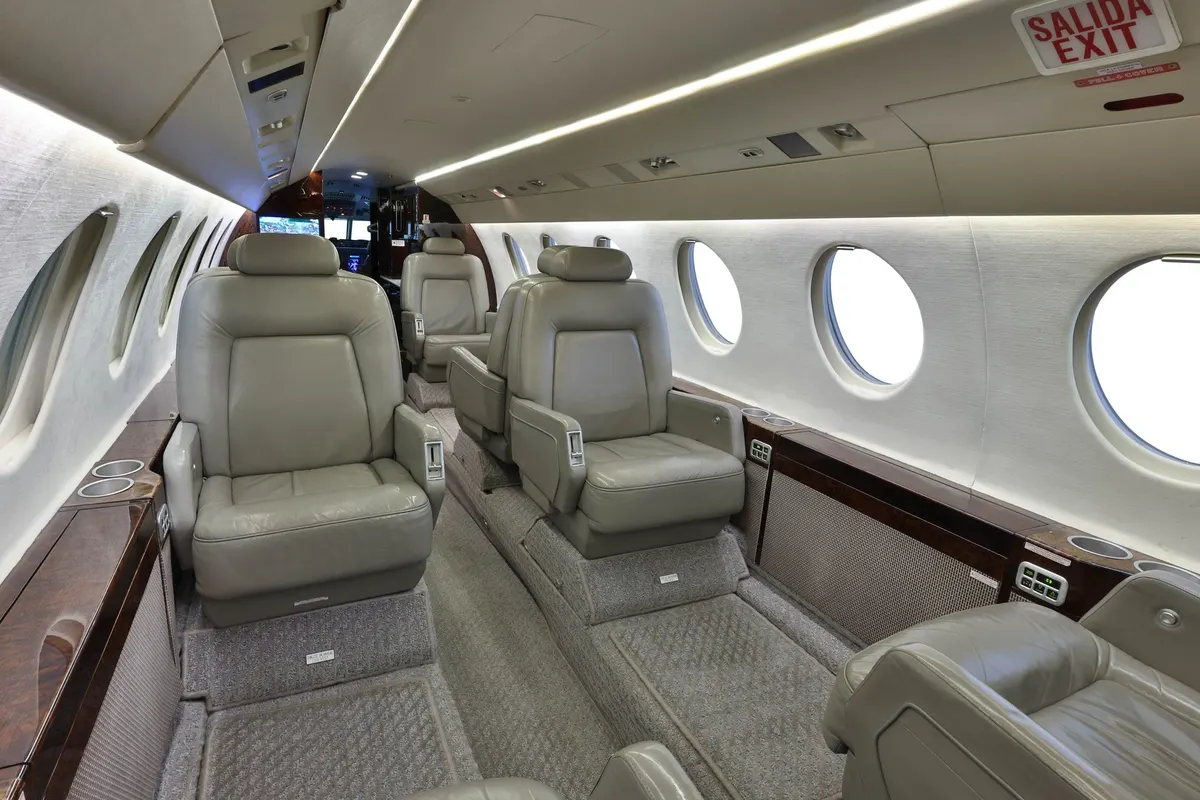 2000 Dassault Falcon 50EX - Photo 12