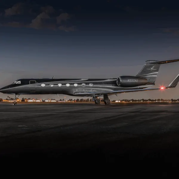 2011 Gulfstream G550 - Photo 6