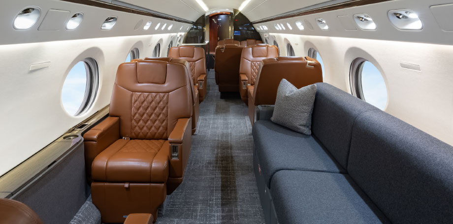 1998 Gulfstream GV - Photo 2