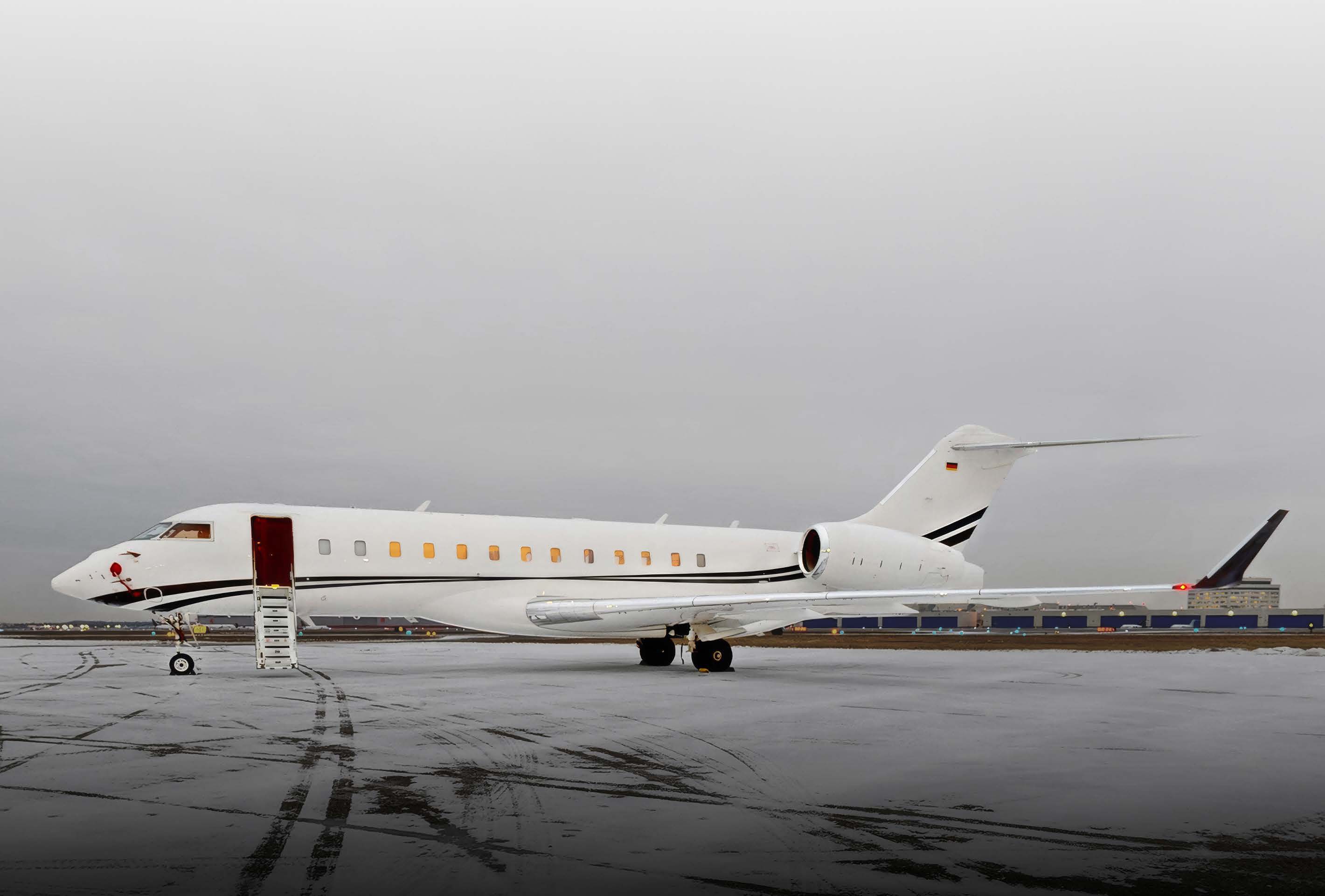 2013 Bombardier Global 6000 - Photo 1