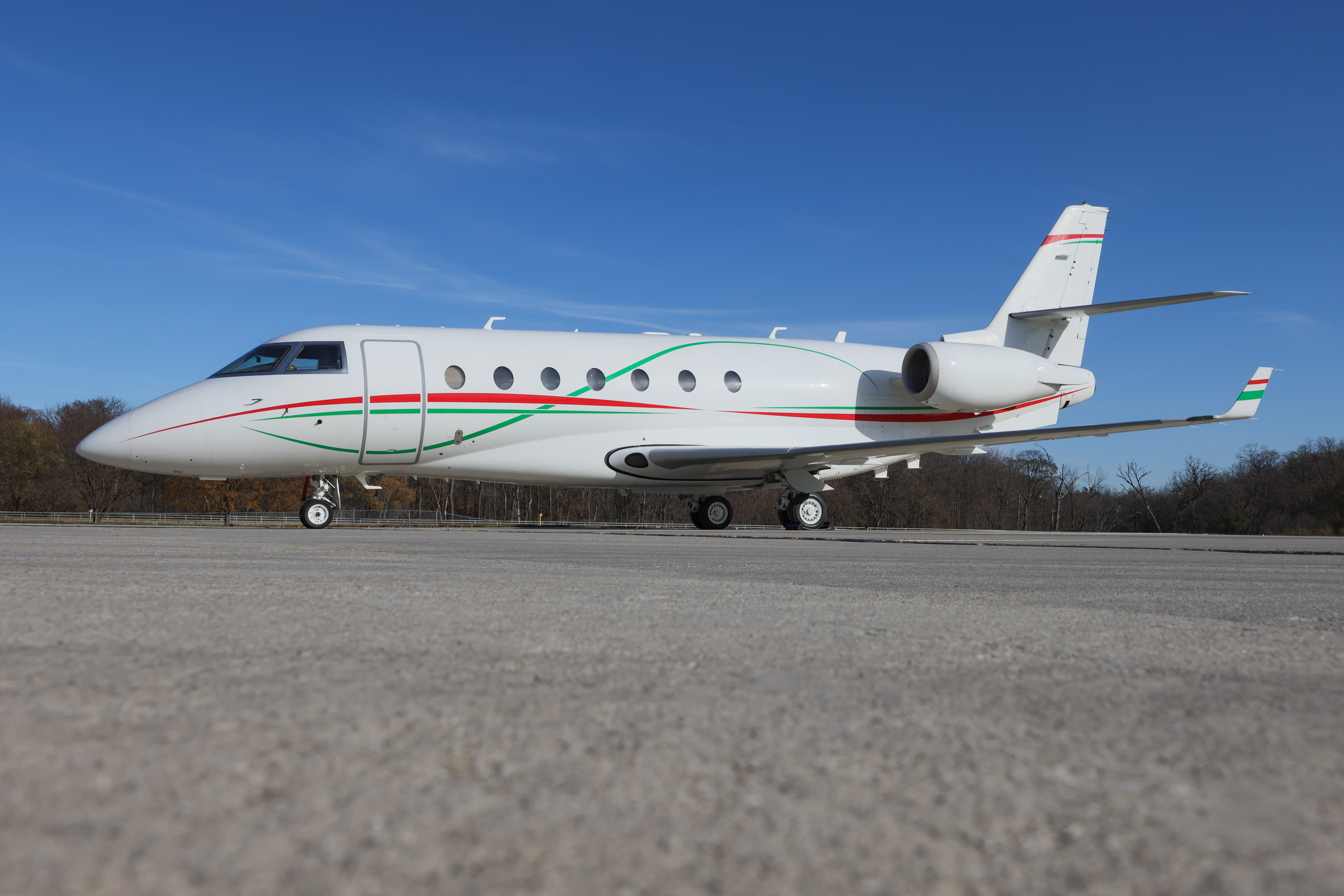 2008 Gulfstream G200 - Photo 1