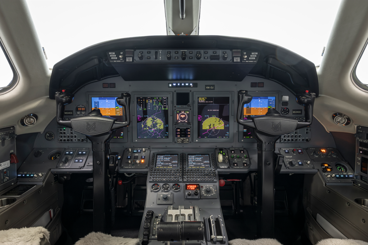 2010 Cessna Citation XLS+ - Photo 2
