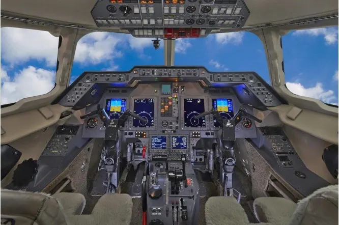 2004 Hawker 800XP - Photo 8