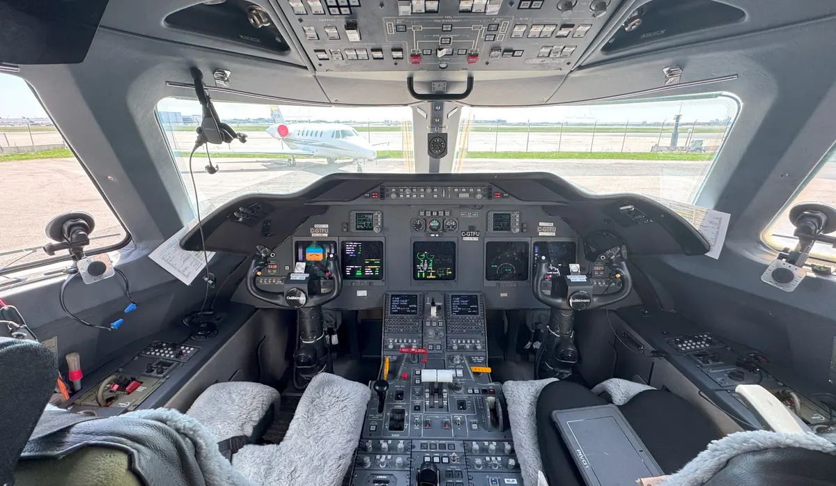 2007 Gulfstream G200 - Photo 11