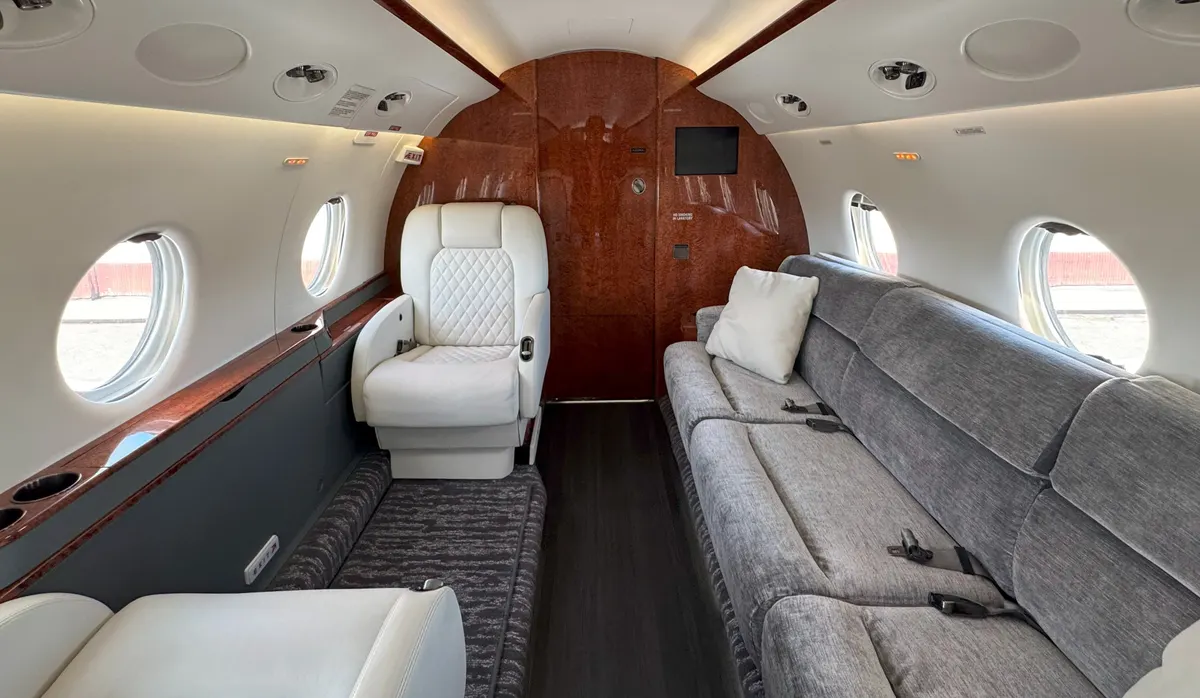 2007 Gulfstream G200 - Photo 4