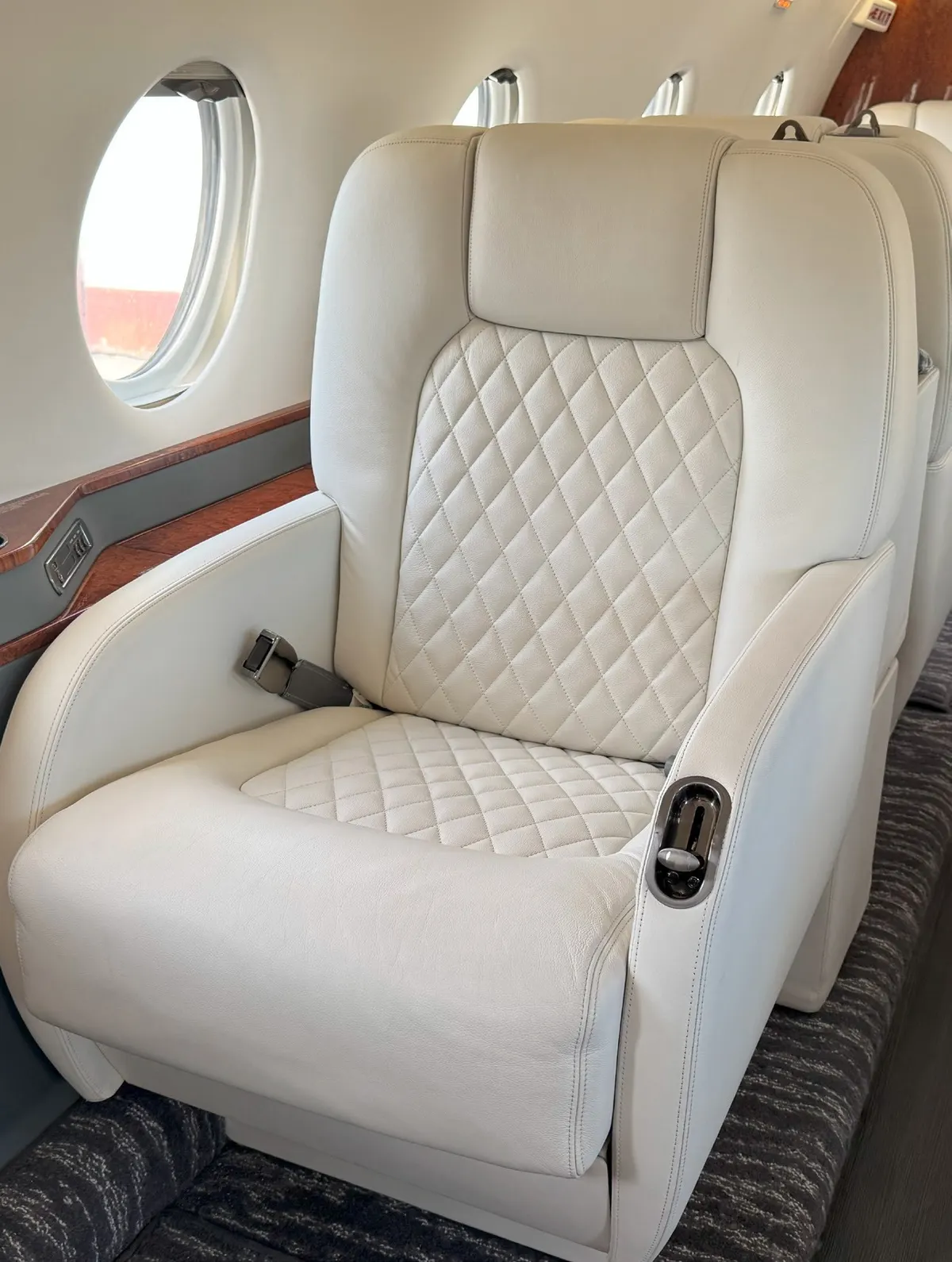 2007 Gulfstream G200 - Photo 6