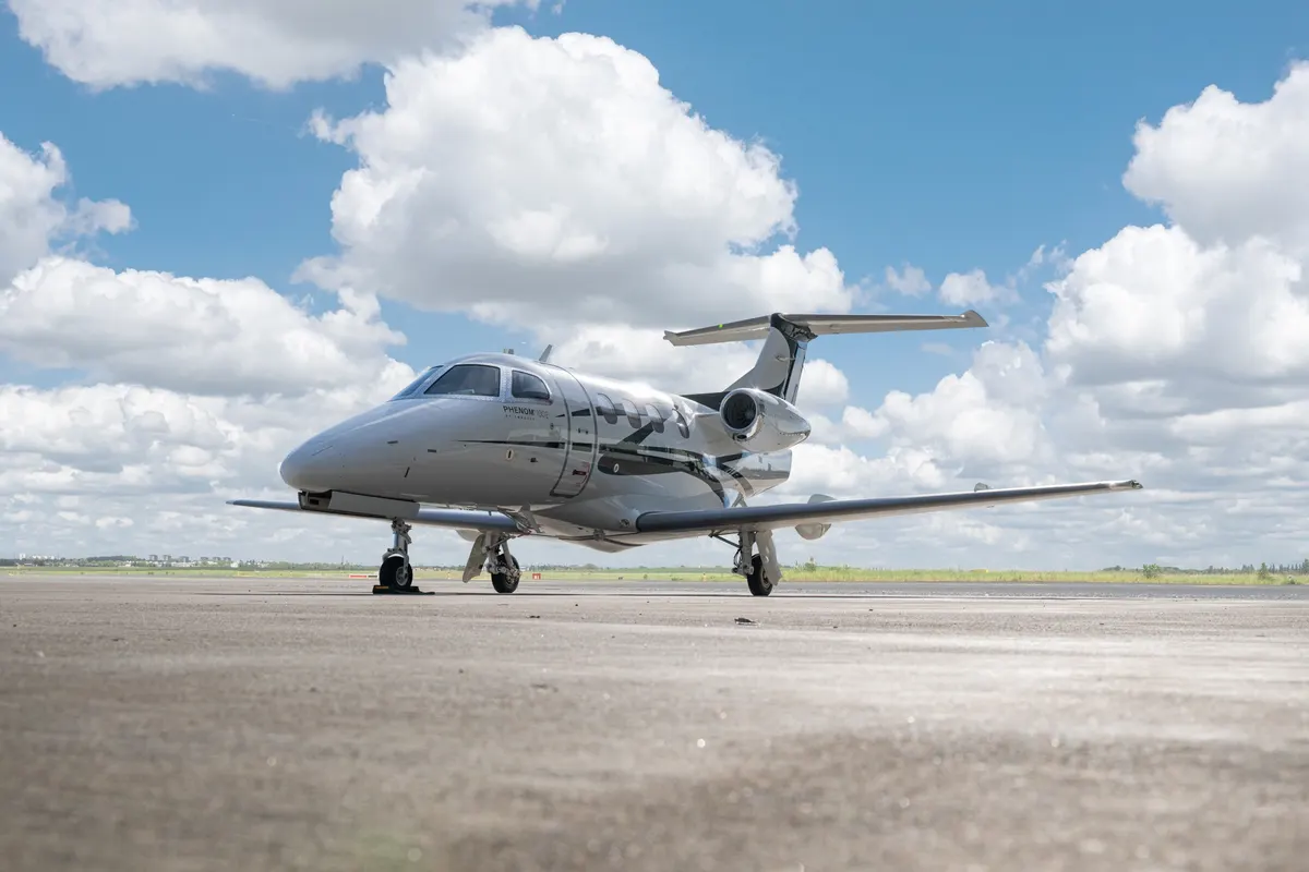 2015 Embraer Phenom 100 - Photo 21