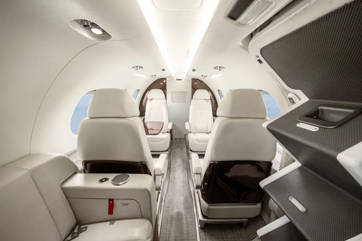 2015 Embraer Phenom 100 - Photo 24