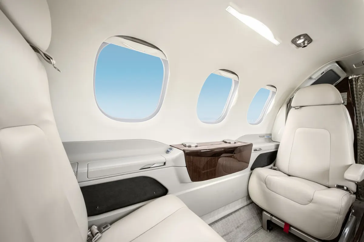 2015 Embraer Phenom 100 - Photo 27