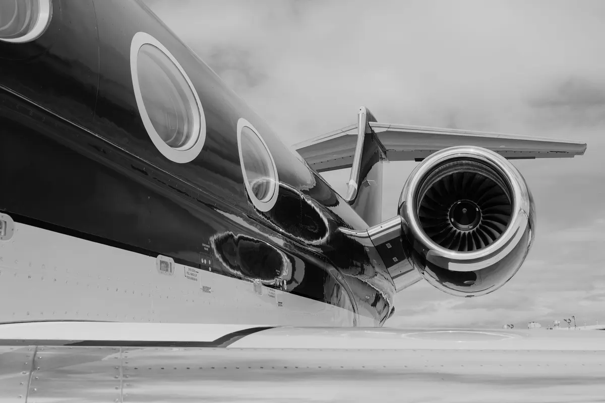 2014 Gulfstream G550 - Photo 13