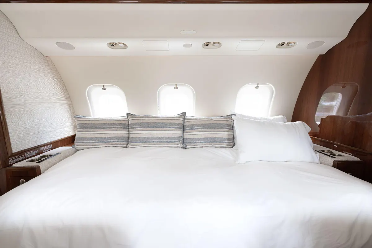 2017 Bombardier Global 6000 - Photo 15