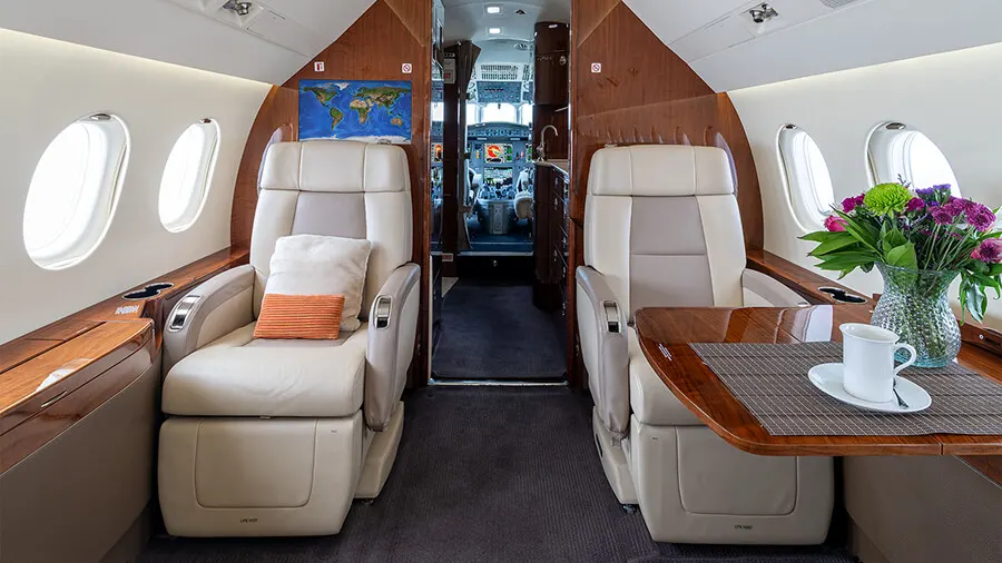 2013 Dassault Falcon 2000LXS - Photo 4