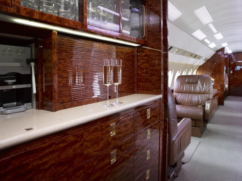 1999 Dassault Falcon 900EX - Photo 2