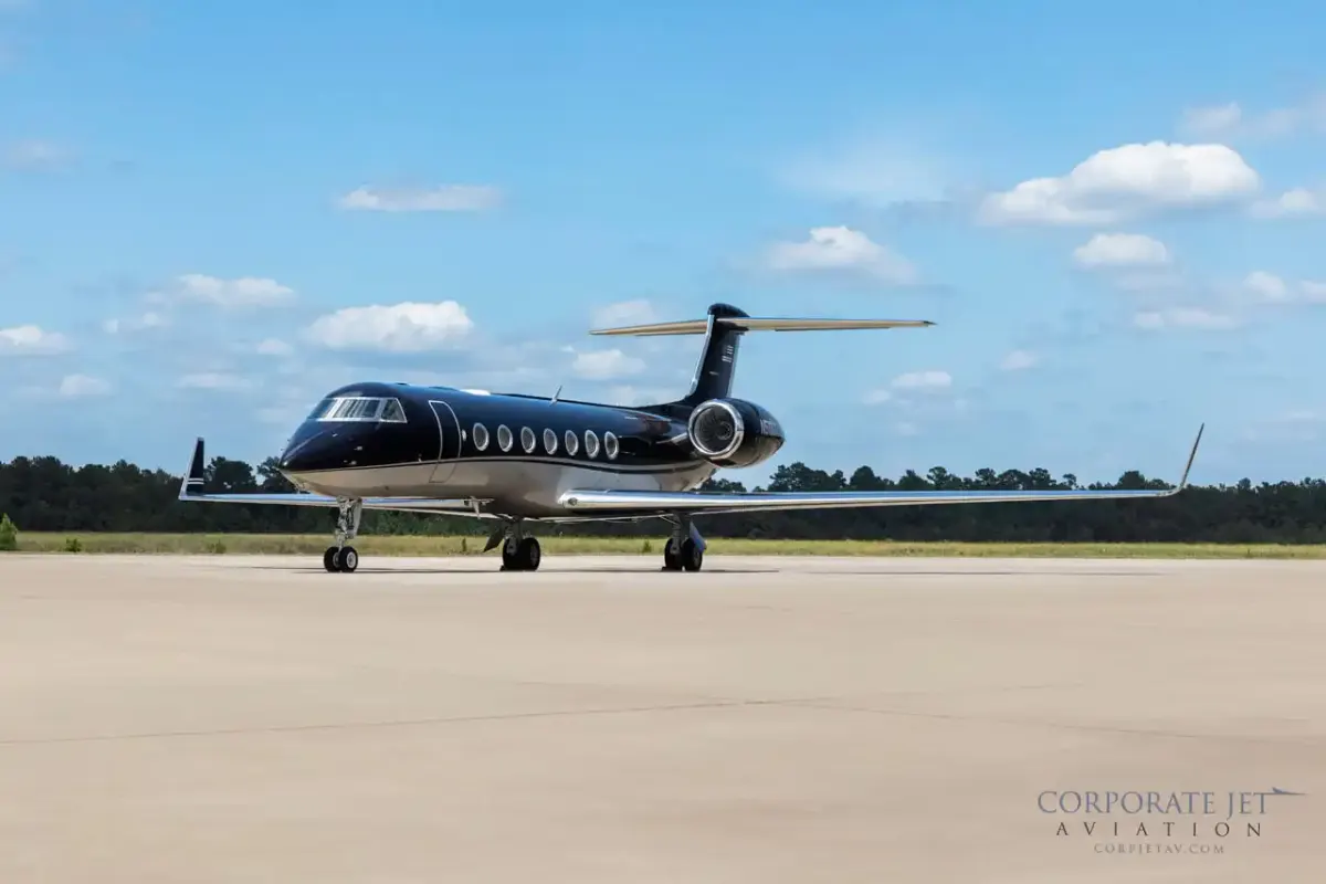 2008 Gulfstream G550 - Photo 12