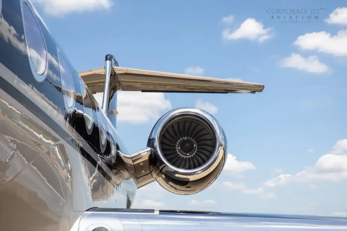 2008 Gulfstream G550 - Photo 15