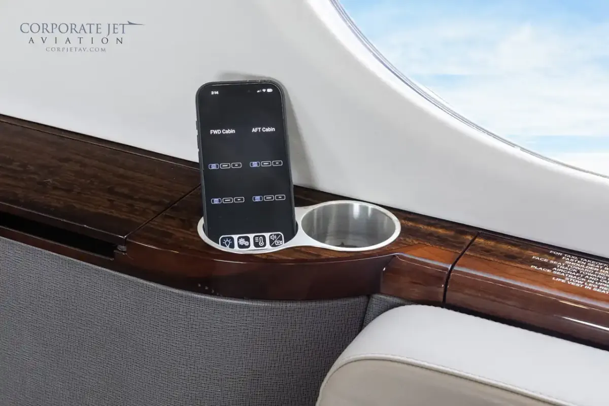 2008 Gulfstream G550 - Photo 18