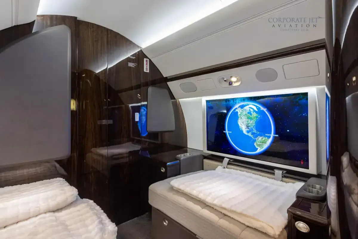 2008 Gulfstream G550 - Photo 23