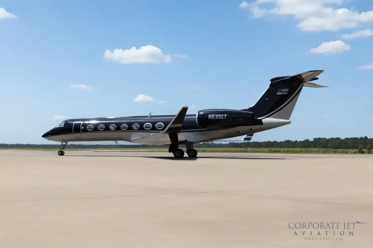 2008 Gulfstream G550 - Photo 9