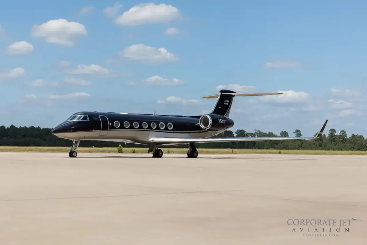 2008 Gulfstream G550 - Photo 10