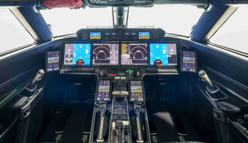 2022 Gulfstream G500 - Photo 9