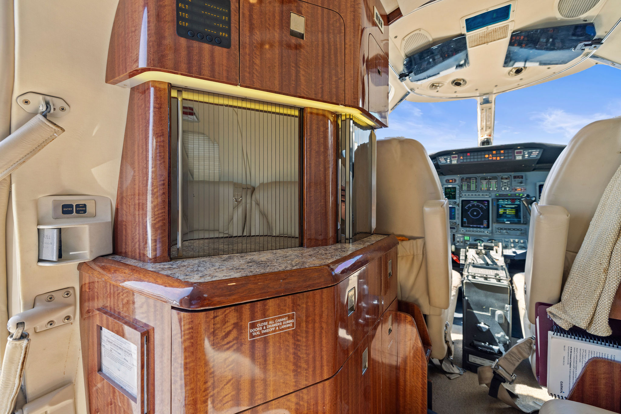 2001 Cessna Citation Encore - Photo 2